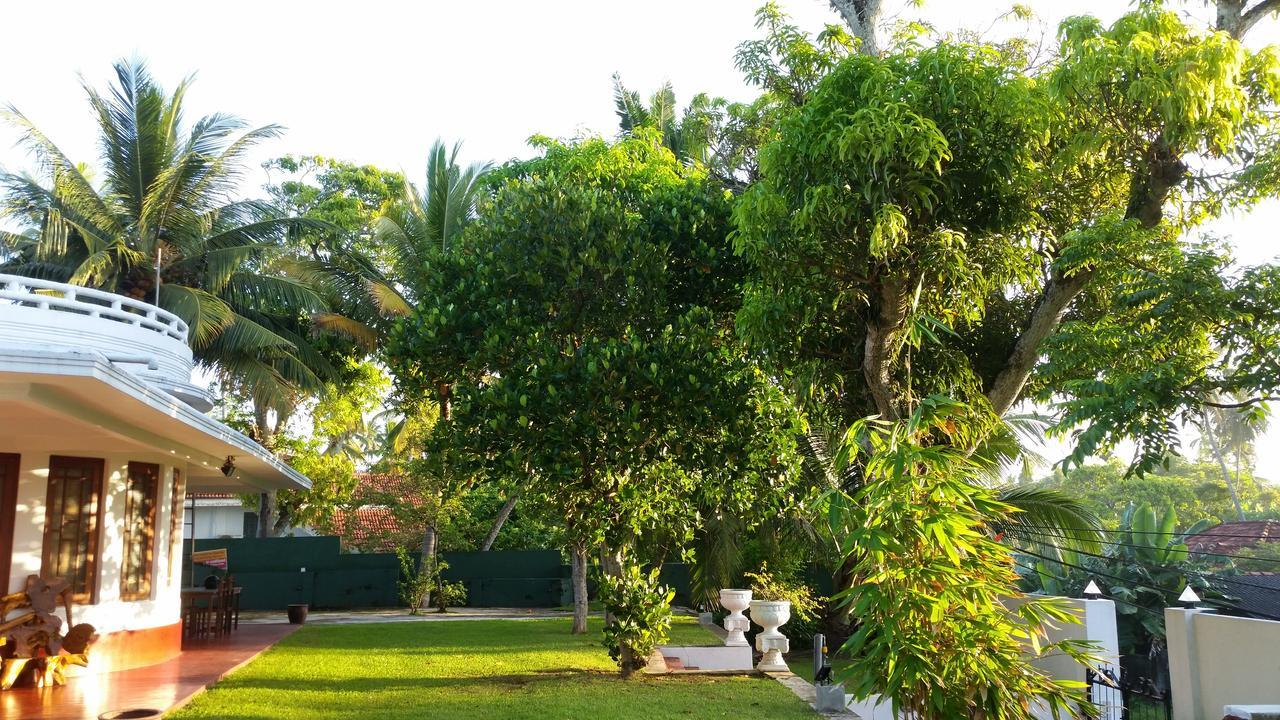 Ahangama Eco Villa Luaran gambar