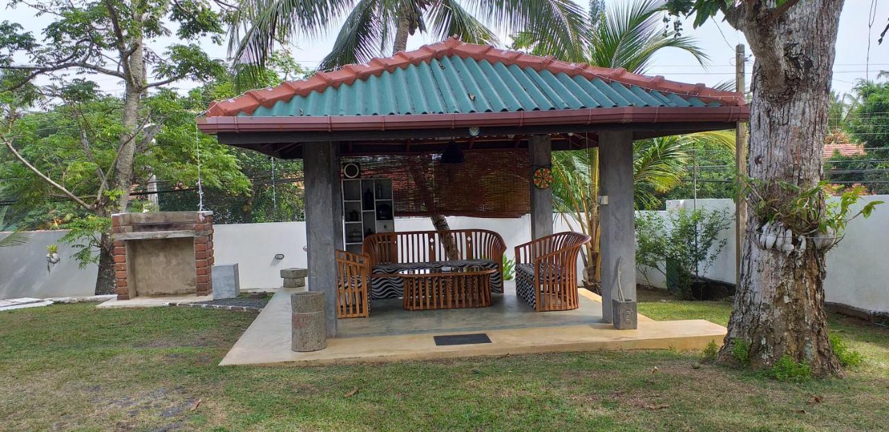 Ahangama Eco Villa Luaran gambar